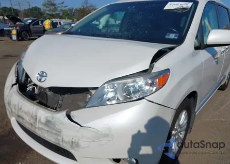 2017 Toyota Sienna Xle 8 Passenger from USA, damaged, VIN 5TDYZ3DC4HS798395